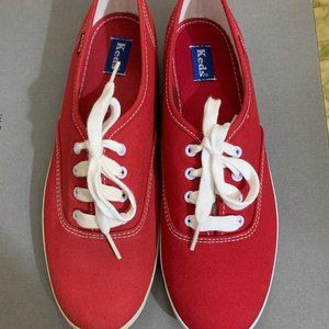 New Keds Champion Red Canvas Lace Up Sneakers Shoes Woman's Size 7.5M